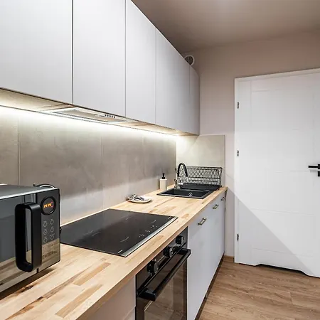 Rentplanet - Dyrekcyjna Apartment *