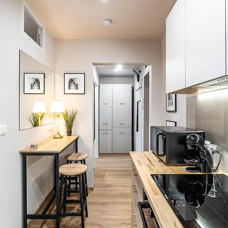 Apartment Rentplanet - Dyrekcyjna *