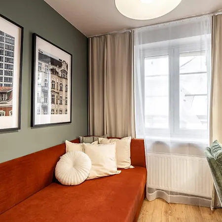 Rentplanet - Dyrekcyjna Apartment *